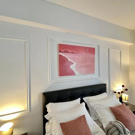 Apartment Wake In The Agios Nikolaos (Crete)