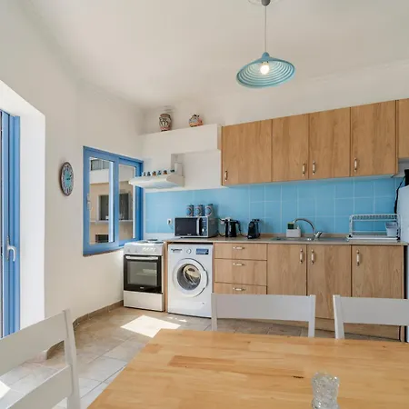 The Howard Place - Entir With A Sea View For 5 Guests * Agios Nikolaos (Crete)
