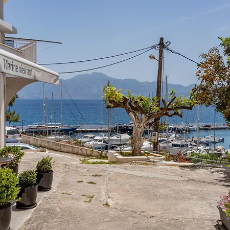 The Howard Place - Entir With A Sea View For 5 Guests *