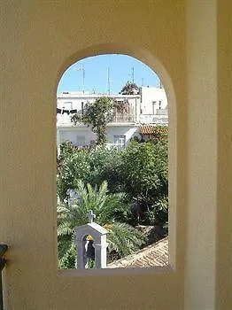 Mantraki 3*