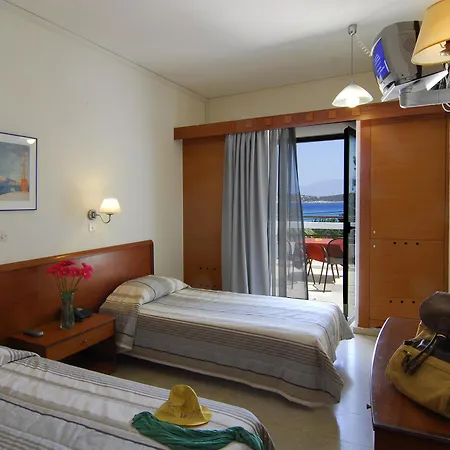 Lato Hotel 2*