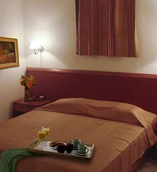 Lato Hotel
