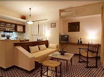 Aparthotel Palazzo Arhontiko 3*