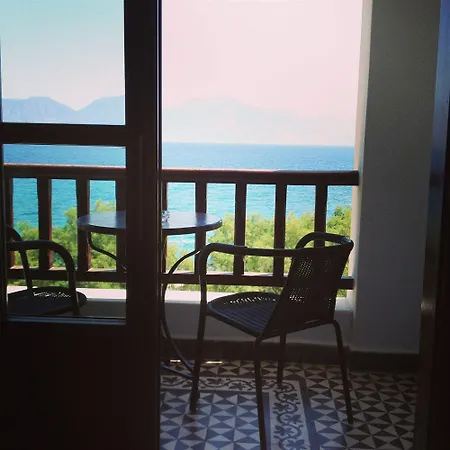 Palazzo Arhontiko Aparthotel 3*