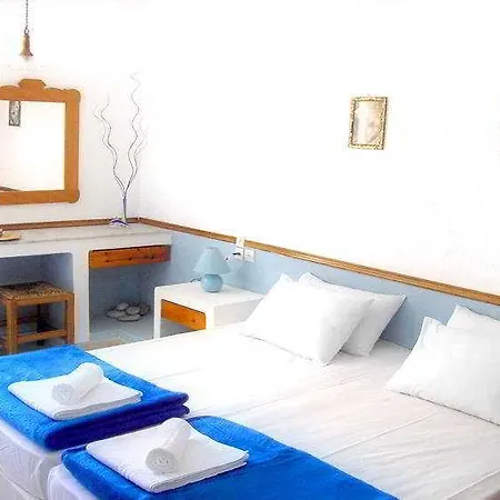 Aparthotel Mantraki
