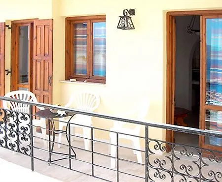 Mantraki Aparthotel 3*