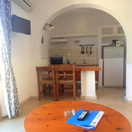 Mantraki Aparthotel