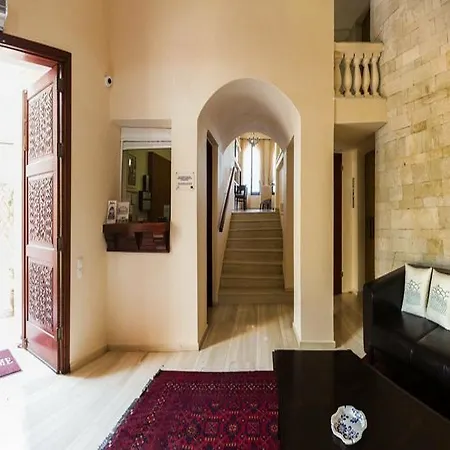Aparthotel Palazzo Arhontiko 3*