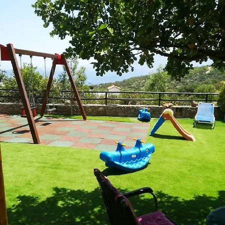 Fissi Agritourism Near The Sea Agios Nikolaos (Crete)