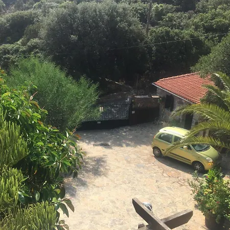 Fissi Agritourism Near The Sea Holiday home *