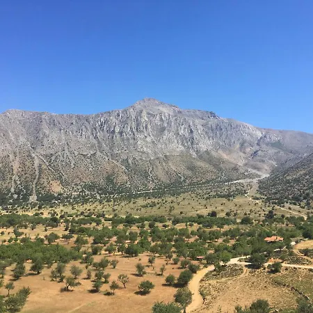 Fissi Agritourism Near The Sea Agios Nikolaos (Crete)
