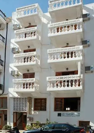 Mavroforos Hotel