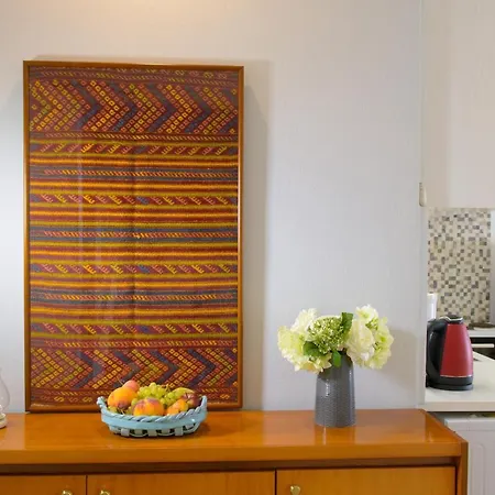 Bellevue Apartment