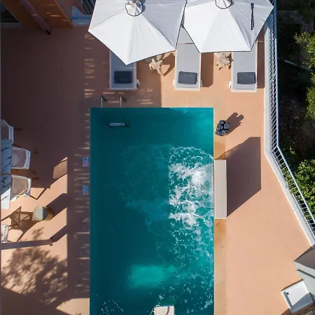 Pleiades Luxurious Vakantiehuis