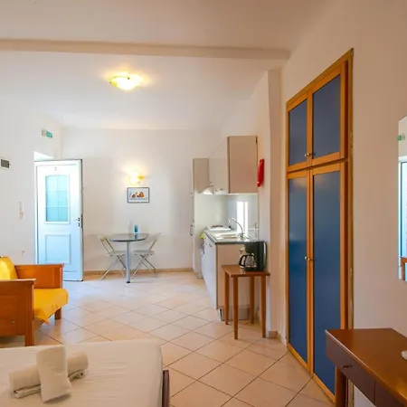 Polydoros Appartments
