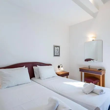 Polydoros Appartments Aparthotel 2*