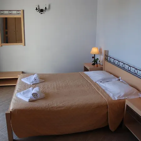 Almiros Guest house