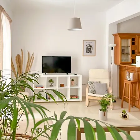 Relax By The Apartment Agios Nikolaos (Crete)