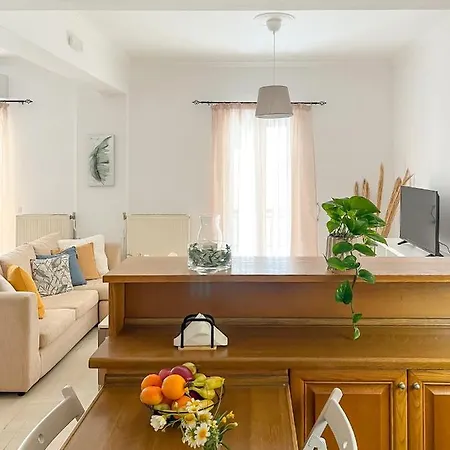 Relax By The Apartment Agios Nikolaos (Crete)