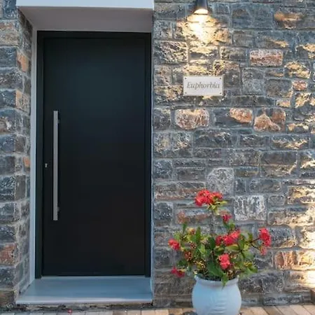 Agro Nostro-euphorbia Two Bedroom House