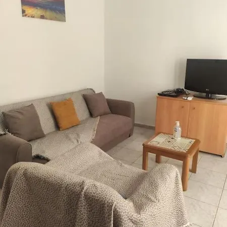 My Aunts House Apartment *
