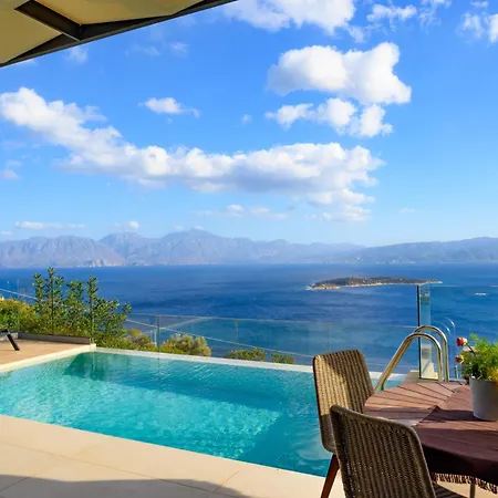 Majestic View Villa *