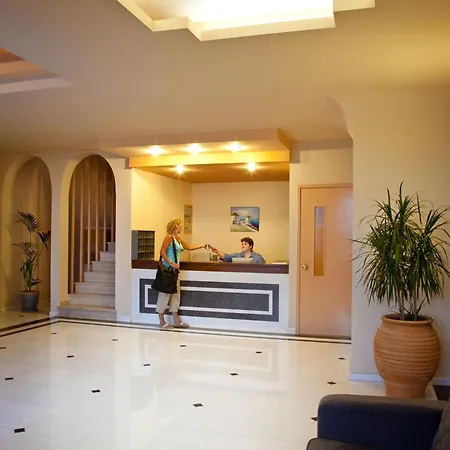 Aparthotel Creta