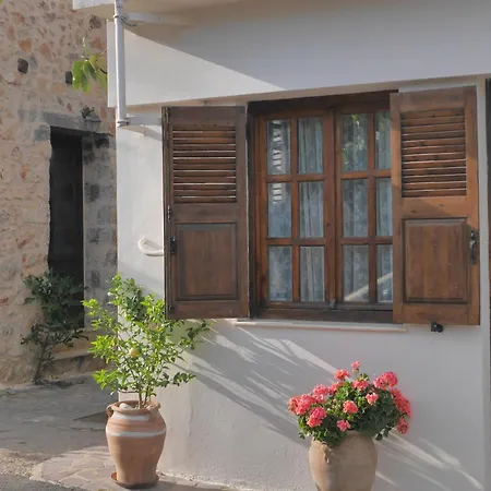 Modern - Crete * Agios Nikolaos