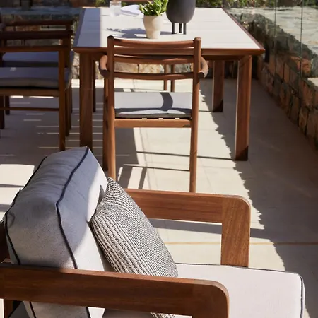 Resort Daios Cove 5*