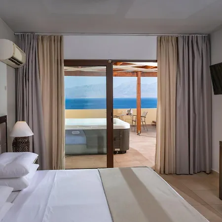 Resort Miramare & 4*