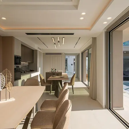 Beachfront Edem Dedicated Space - Heated Pool Villa