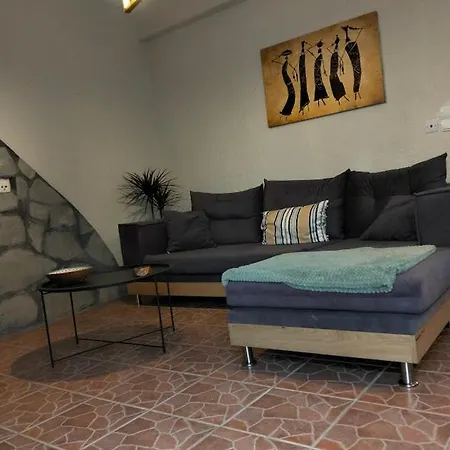 Agali Apartment