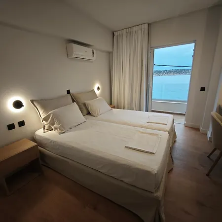 9 Muses Apartahotel 3*