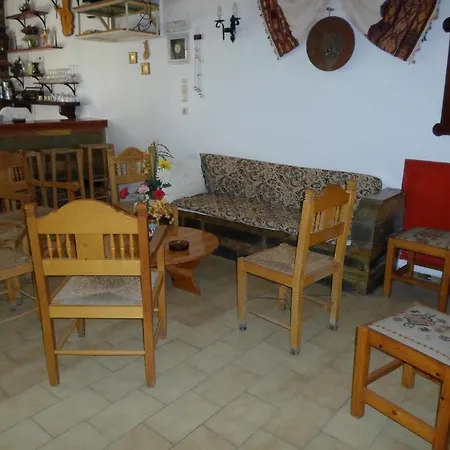 Aparthotel Mavroforos Hotel 2*