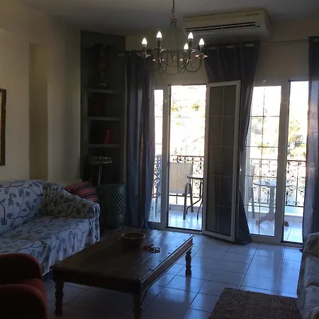 Lary's Family Apartment *