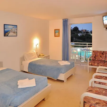 Aparthotel Primavera Paradise 3*