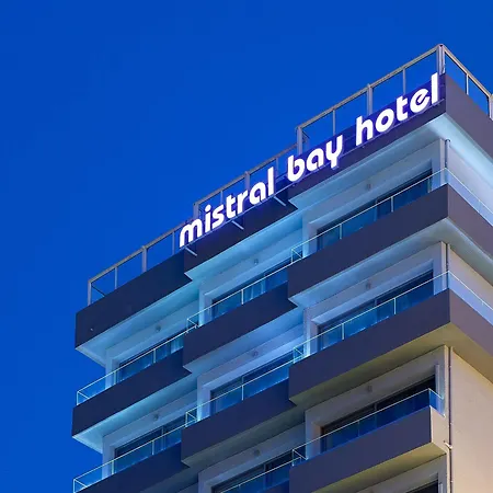 Hotel Mistral Bay