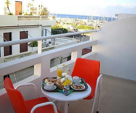 Doxa Hotel
