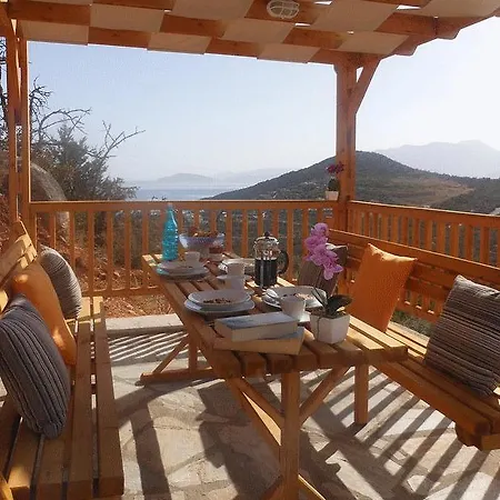 Jasmine Agios Nikolaos (Crete)