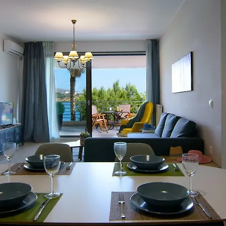Sea View&sunrise Apartment *