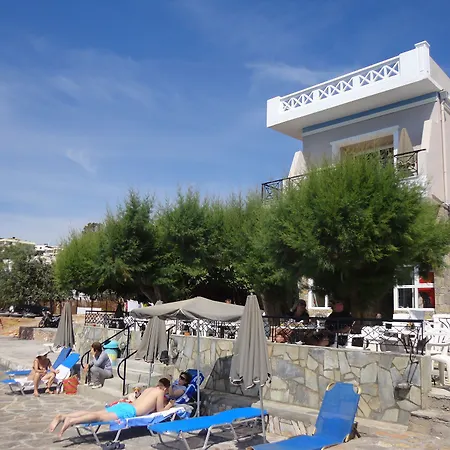 Polydoros Hotel 2*
