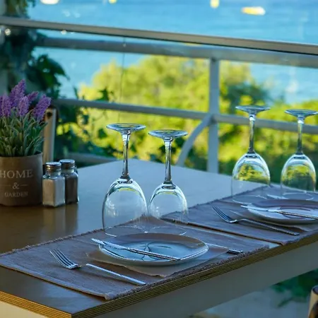 Guest house Almiros